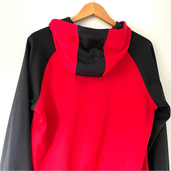 Men’s Under Arnour hoodie - Picture 6 of 6